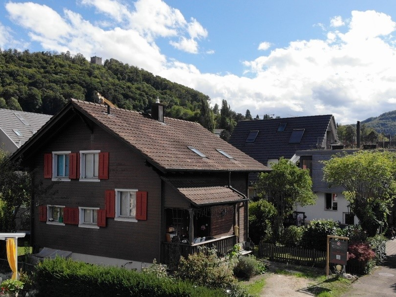 Roher Diamant an zentraler Lage